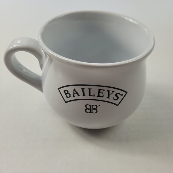 Baileys White Curvy Stoneware Mug - Picture 3 of 9